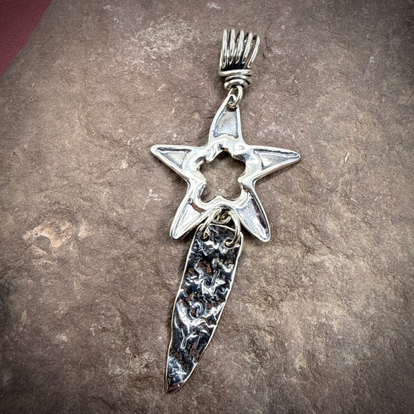 Shooting star pendant