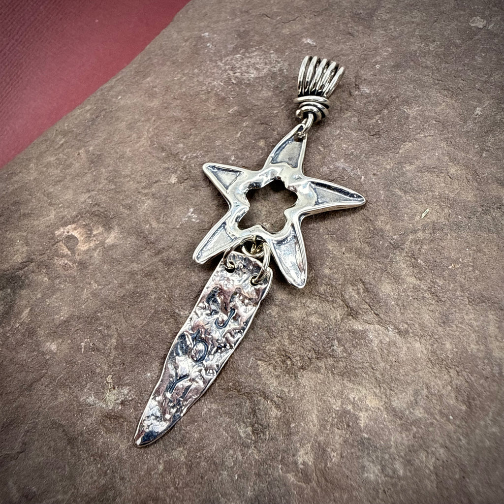 Shooting star pendant