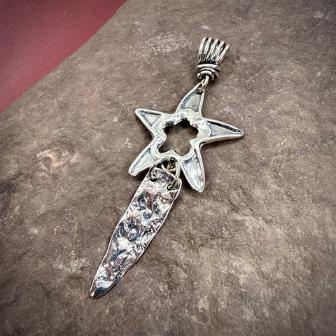 Shooting star pendant
