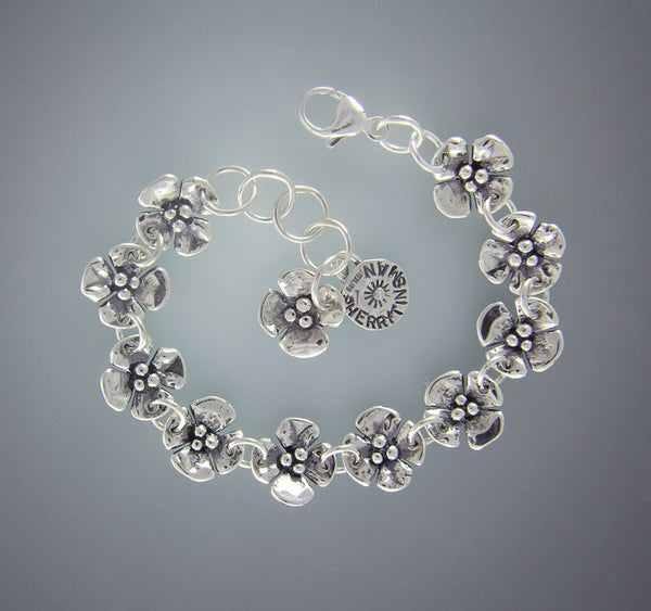 Dogwood Flower Bracelet - Small Dogwoods