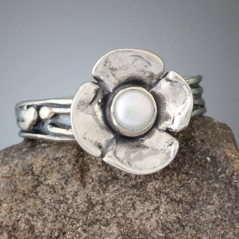 Dogwood Flower Pearl Ring