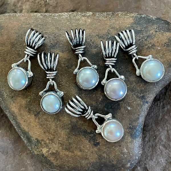 Eileen Pearl Pendant